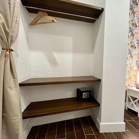 5 Vatican Guest house Rome