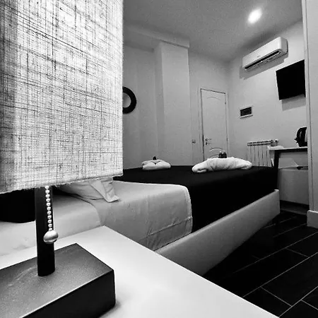 5 Vatican بيت ضيافة