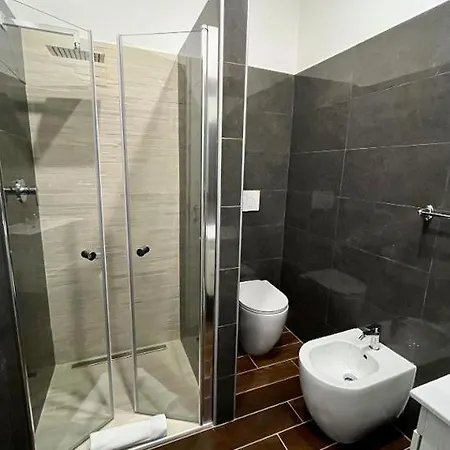 5 Vatican بيت ضيافة روما